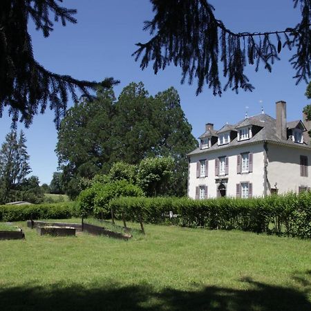 Hostellerie La Bruyere Chalvignac Εξωτερικό φωτογραφία