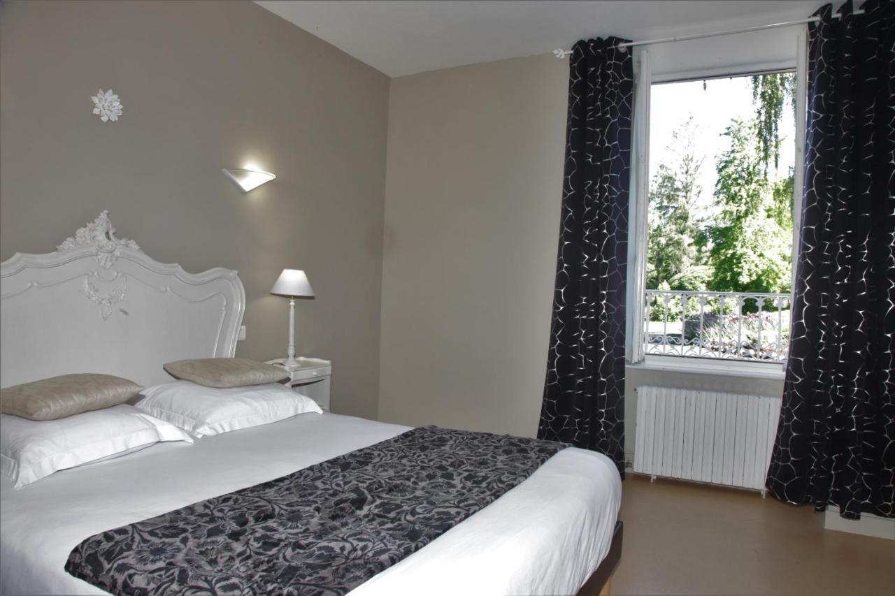 Hostellerie La Bruyere Chalvignac Εξωτερικό φωτογραφία