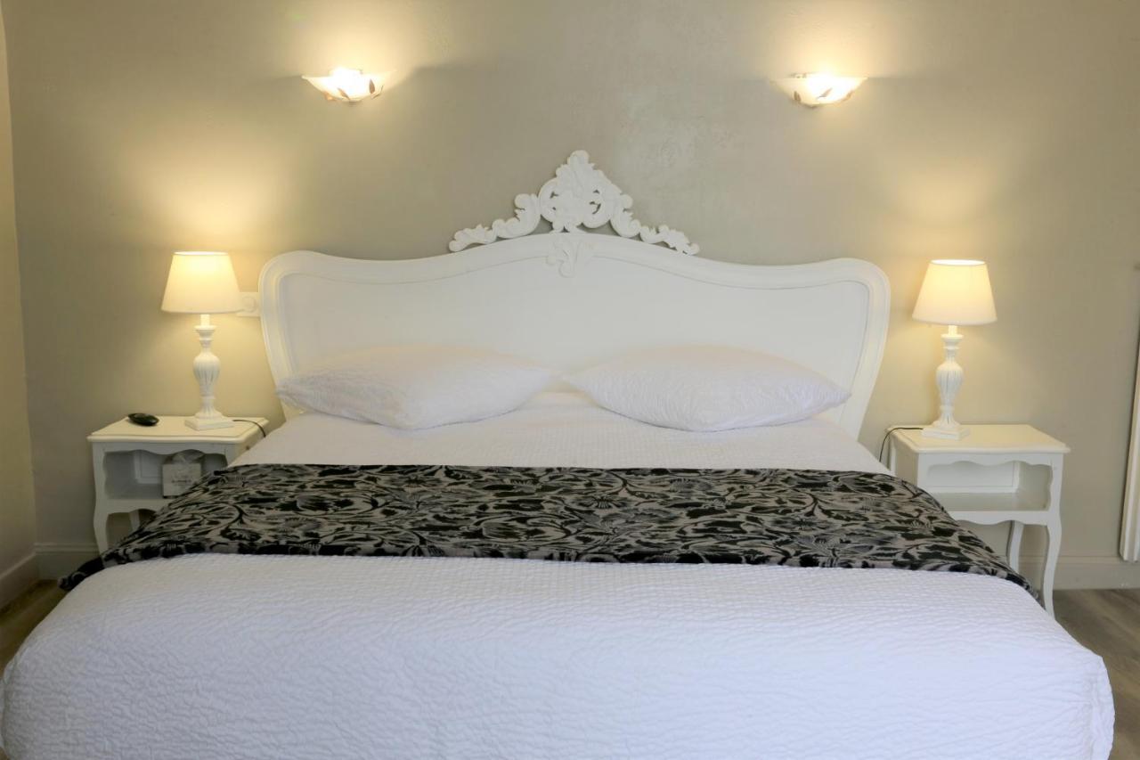 Hostellerie La Bruyere Chalvignac Εξωτερικό φωτογραφία