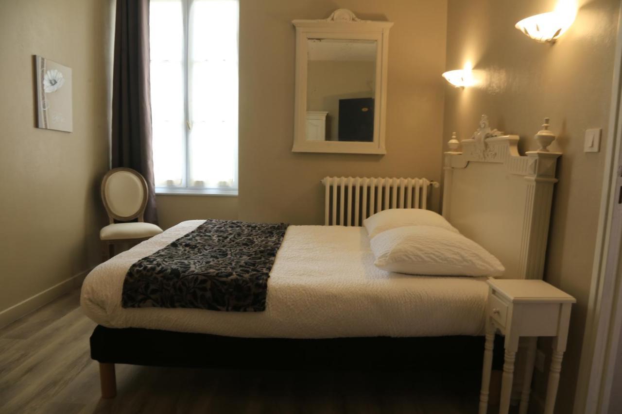 Hostellerie La Bruyere Chalvignac Εξωτερικό φωτογραφία